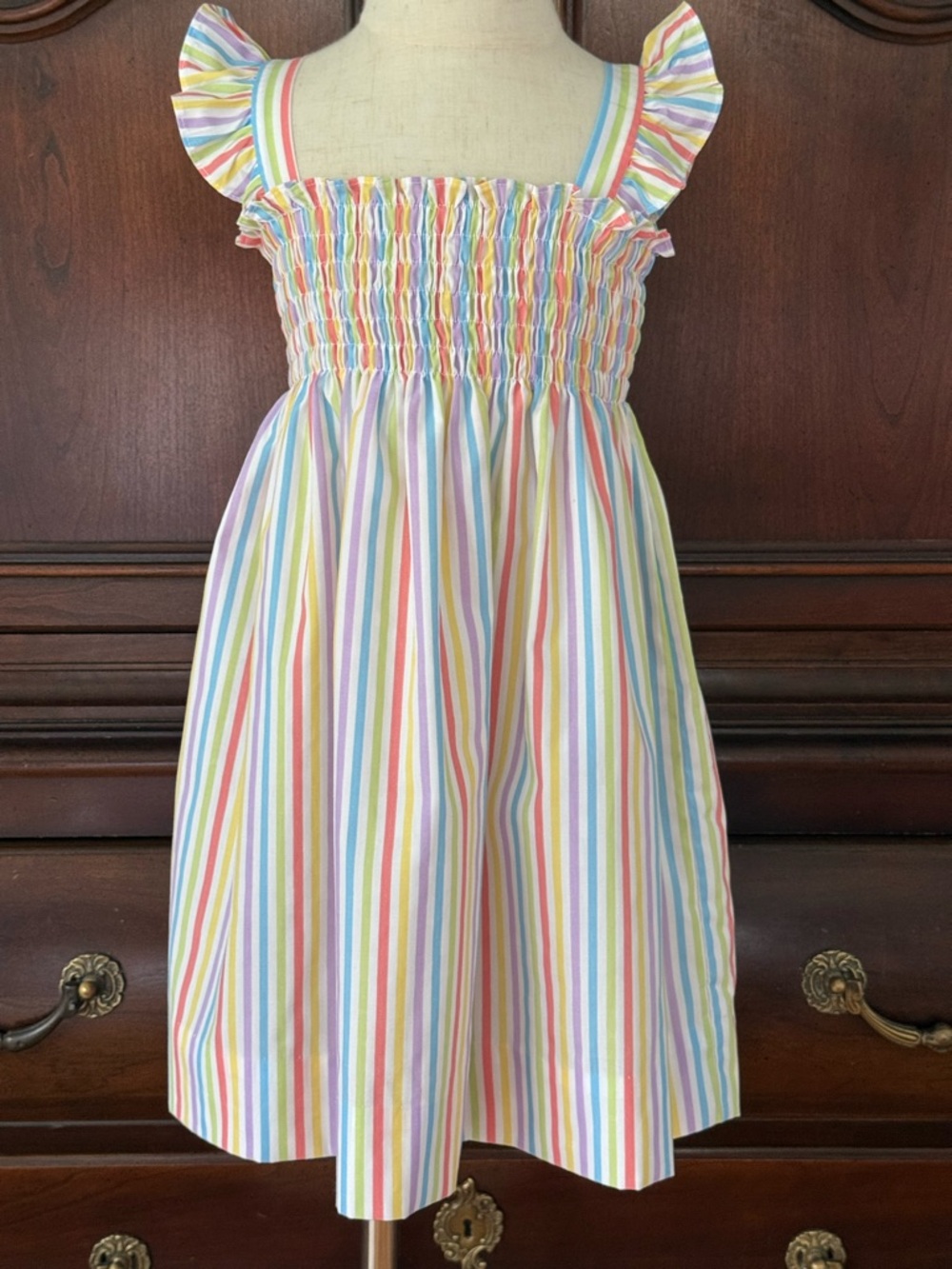 Zucchini Kids Rainbow Stripe Smocked Dress Girls Size 4 Pastel Flutter Sleeve